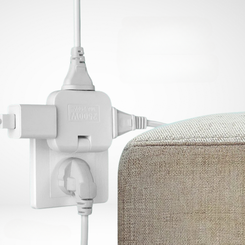 Multipresa universale compatta ed elegante