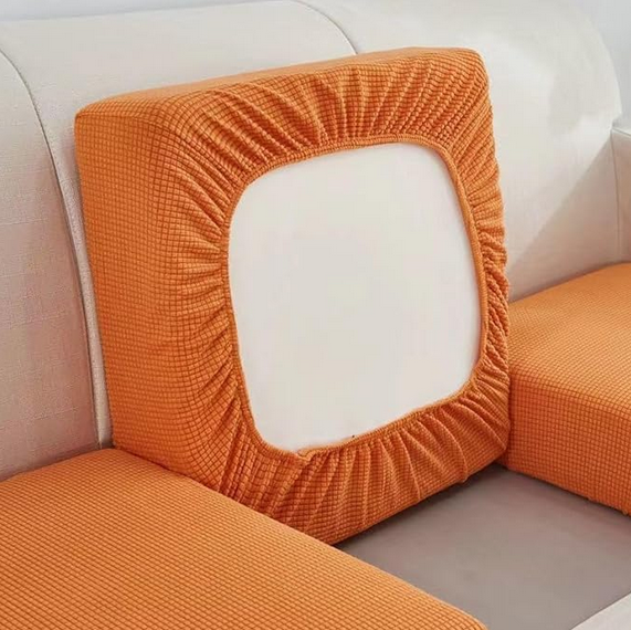 Anti-stain cover for sofa: Protection and style in one gesture